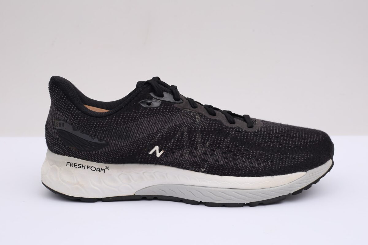 New Balance Freshfoam 880 V13 - Image 2