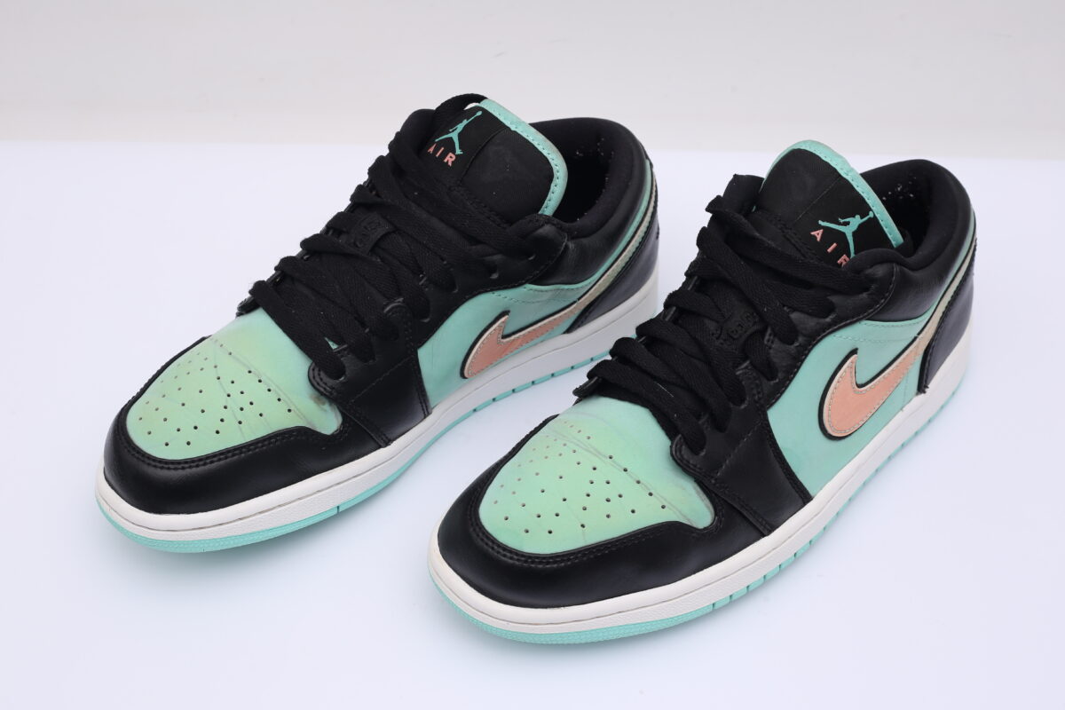 Jordan 1 Low Tropical Twist - Image 3